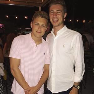 Meet your Posher, Mosey